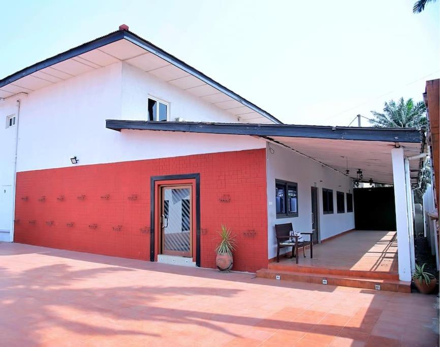 Petite'S Nest - Apartment 3 Accra Exterior photo